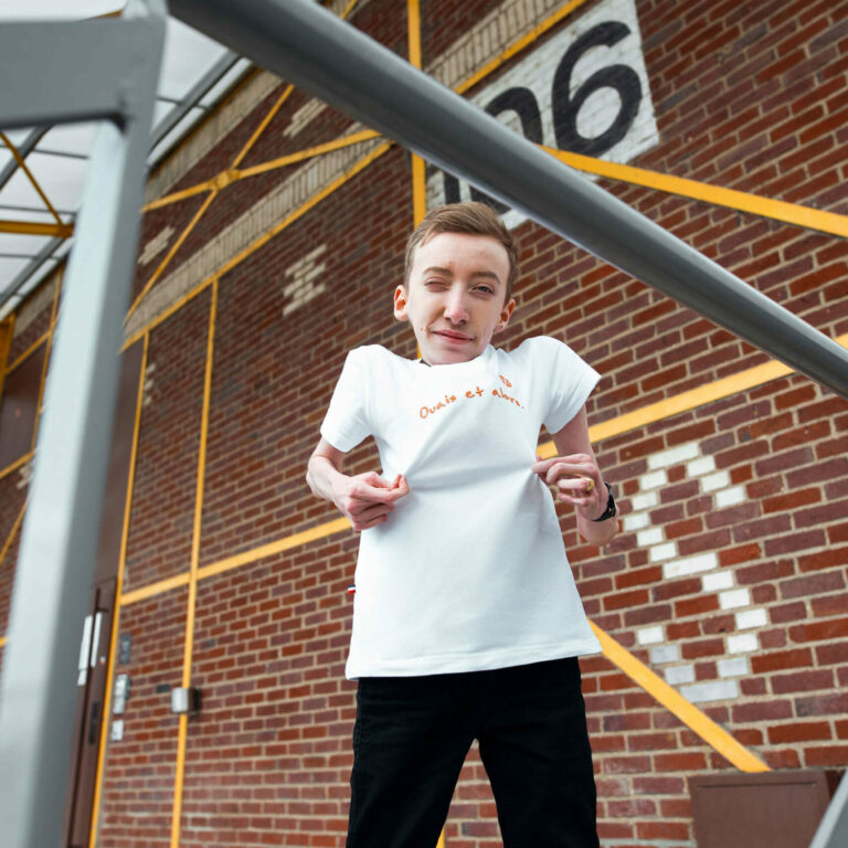 Quentin ratieuville prend la pose