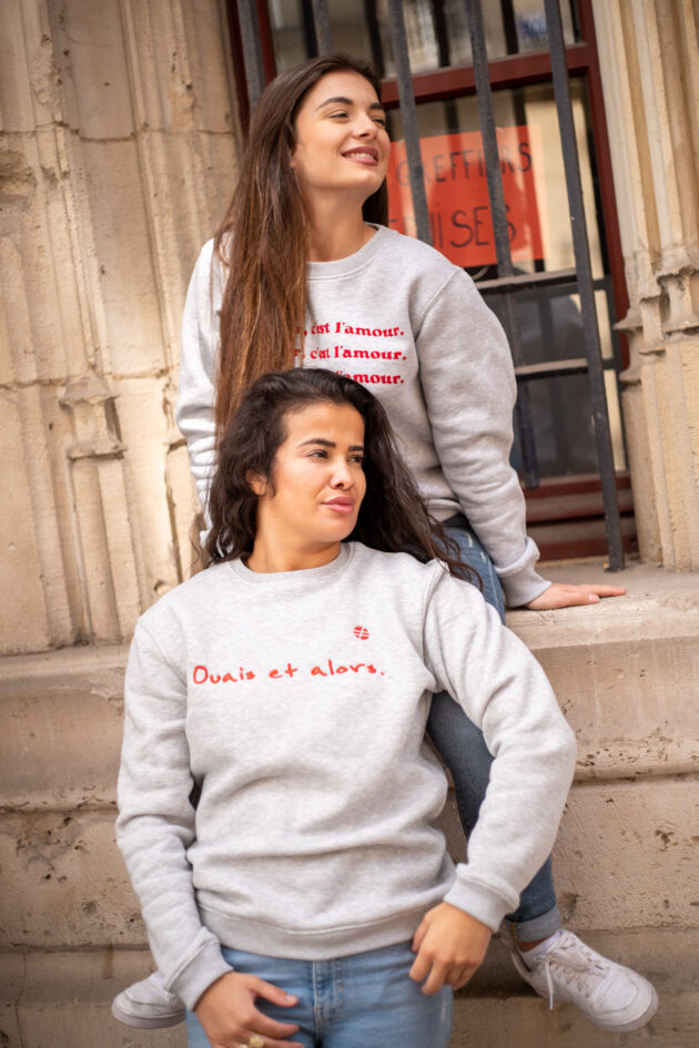 "Le Sacha" - Sweat Gris Unisexe – Image 4