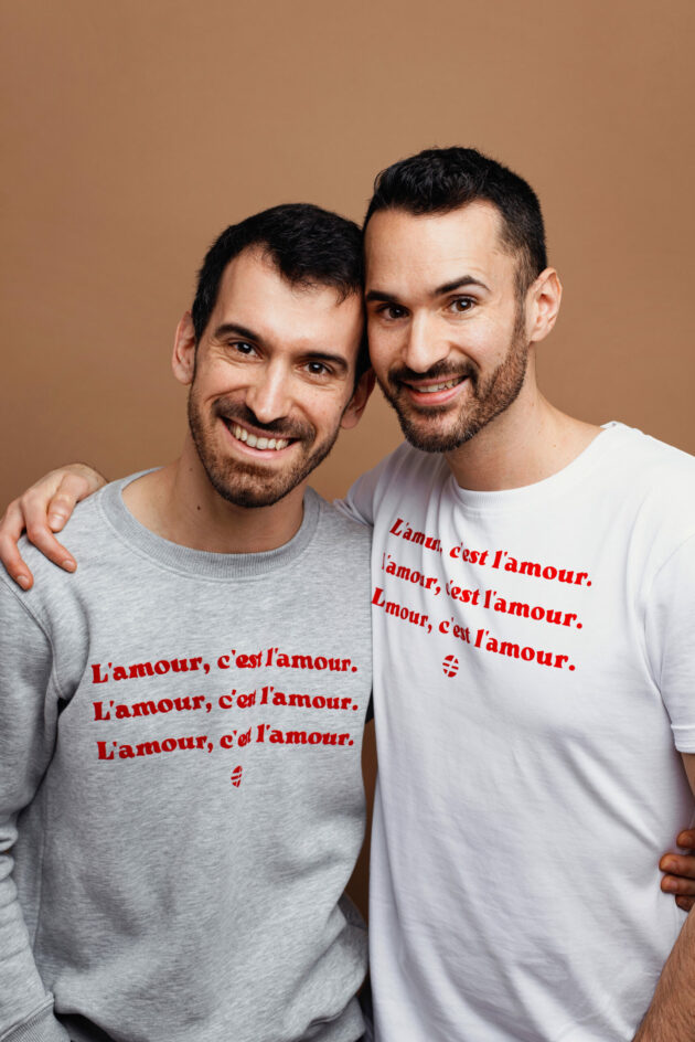 "L'amour" - Sweat Gris Unisexe – Image 2