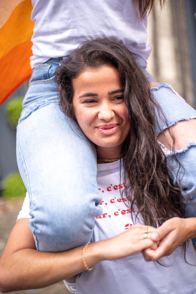 "L'amour" - T-shirt Femme – Image 3
