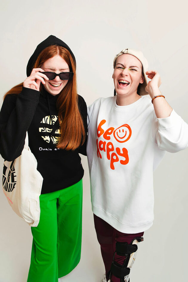 Le Hors Normes- Hoodie Unisexe – Image 2