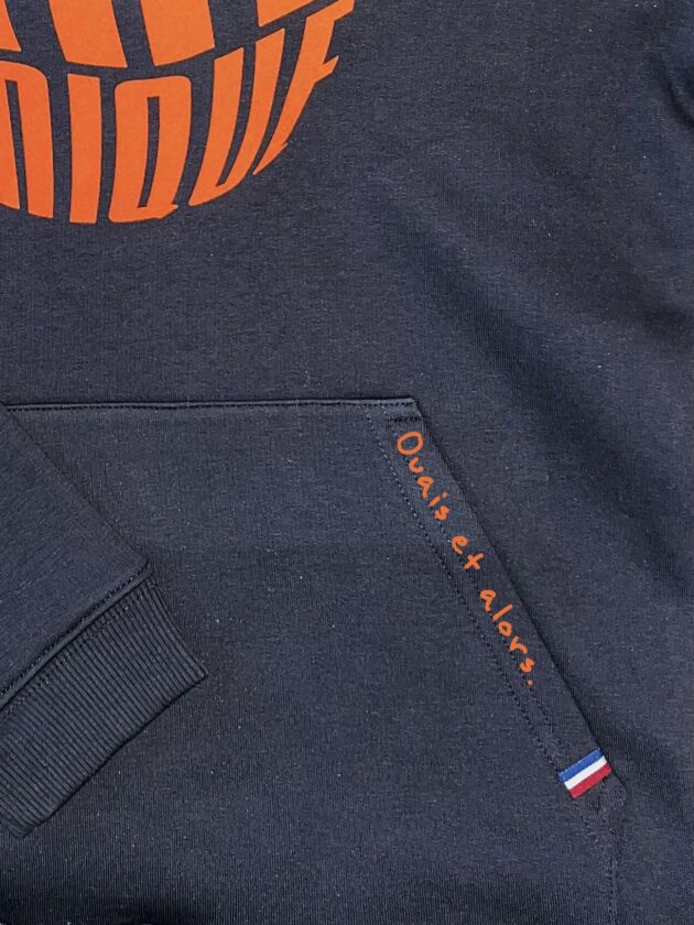 L'Unique- Hoodie Navy Unisexe – Image 3