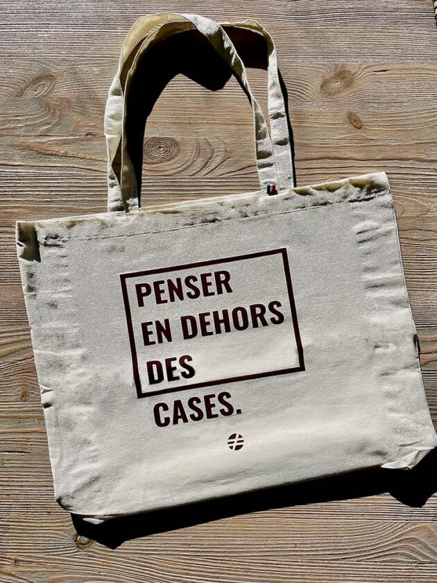 Tote bag En dehors des cases – Image 8