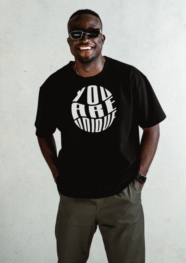 "L'Unique" - T-shirt Unisexe noir – Image 3