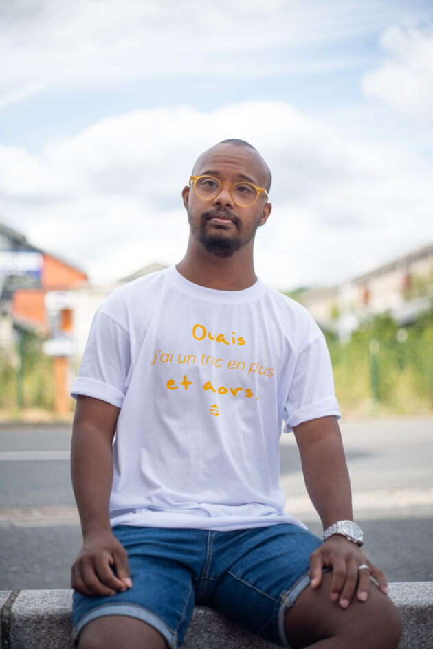 "Un truc en plus" - T-shirt Unisexe