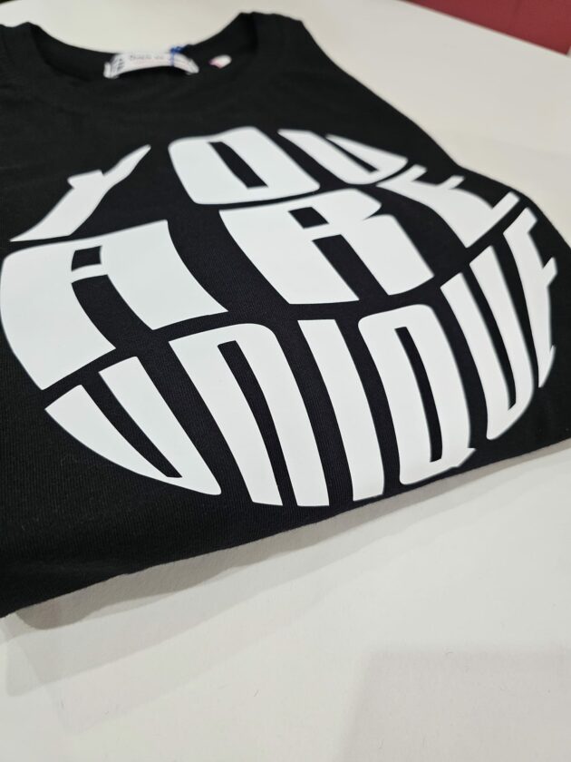 "L'Unique" - T-shirt Unisexe noir – Image 5