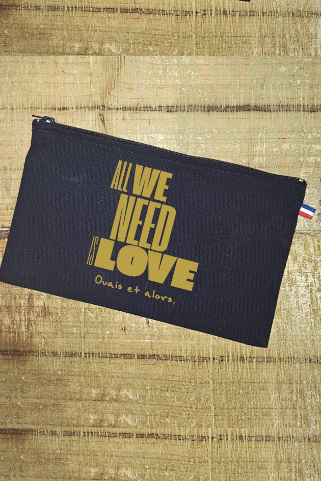 Trousse All We Need Is Love